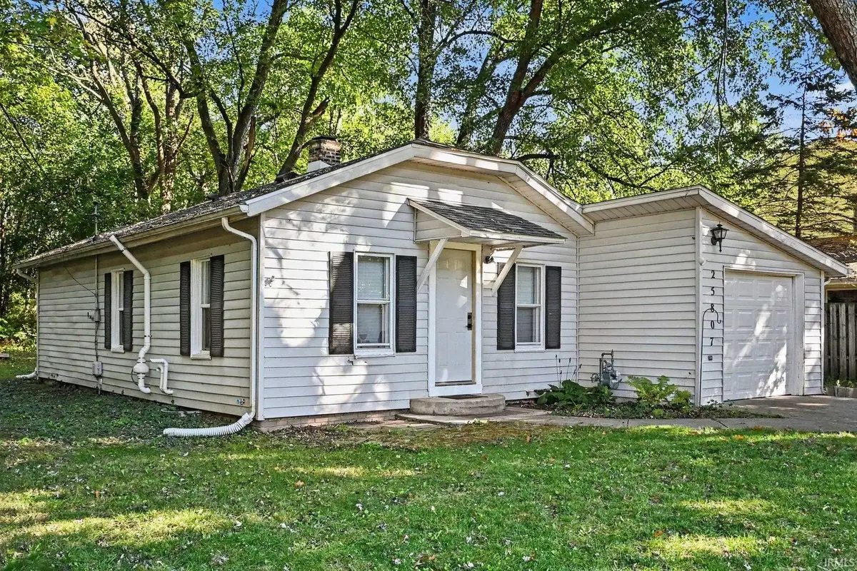 25807 Coolidge Avenue, Elkhart, IN 46517 - #1