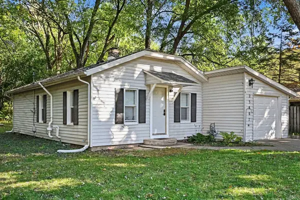 25807 Coolidge Avenue, Elkhart, IN 46517