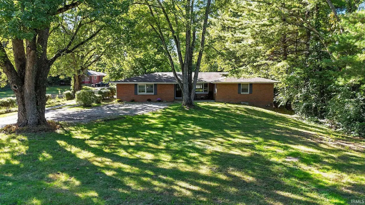 2901 S River Road, Wabash, IN 47909 - #1