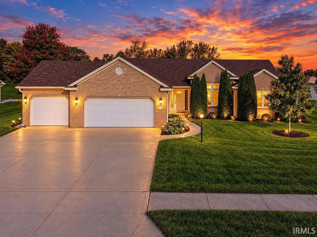 336 Crown Hill Drive, Huntington, IN 46750 - #1