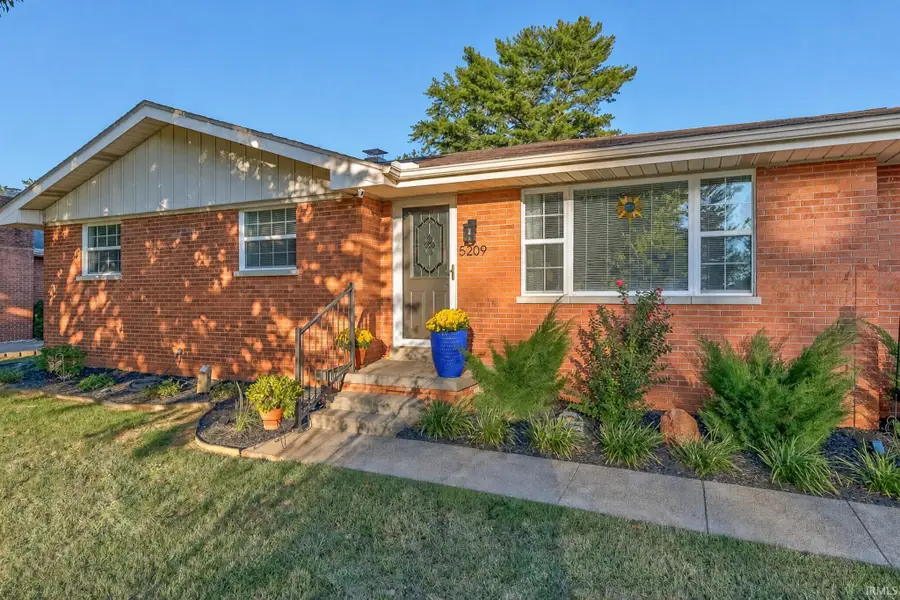 5209 Cunningham Drive, Evansville, IN 47711 - #2