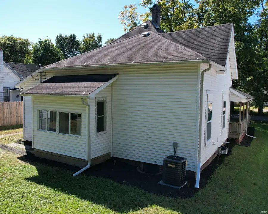 308 E Columbia Street, Attica, IN 47918 - #3