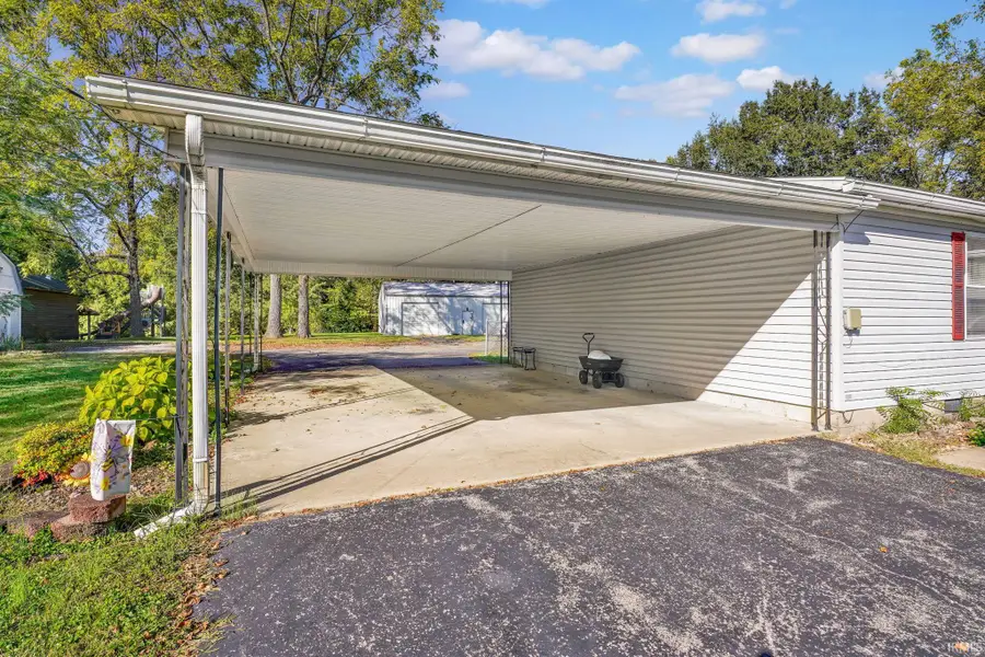 77 Cindy Lane, Bedford, IN 47421 - #2