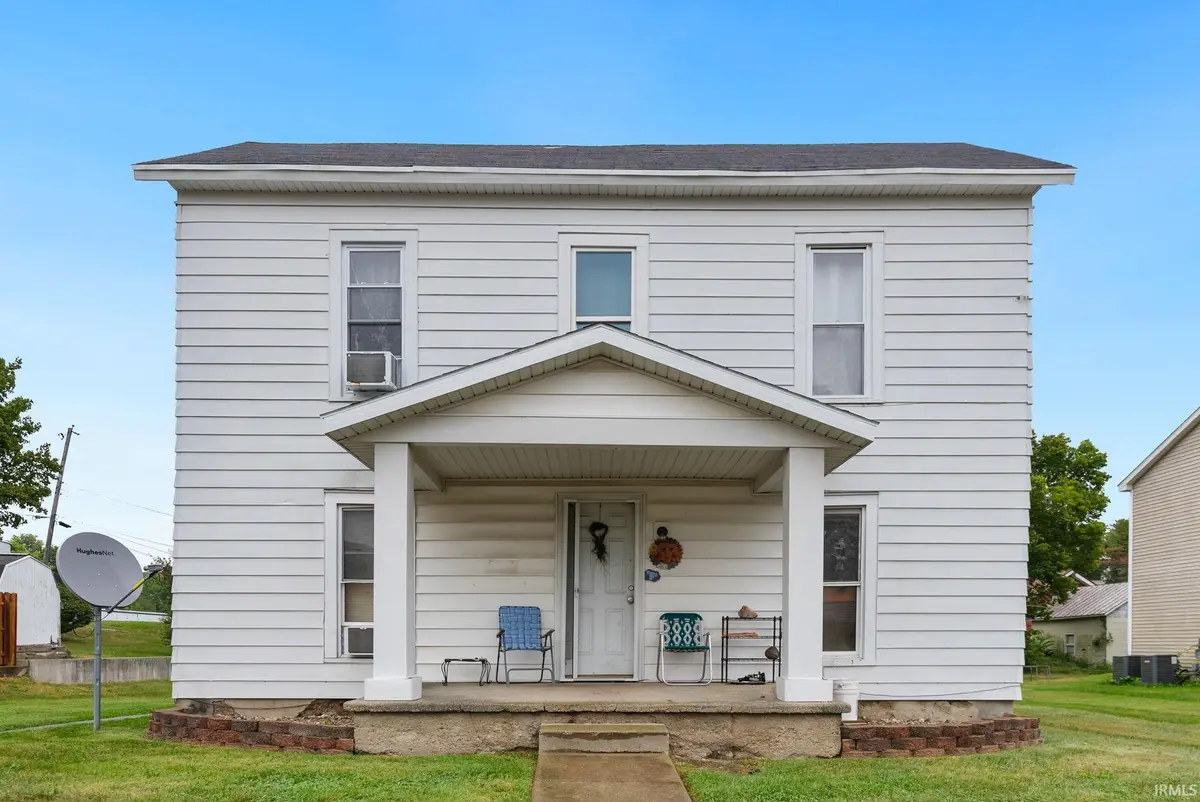 108 N Washington Street, Pierceton, IN 46562 - #1