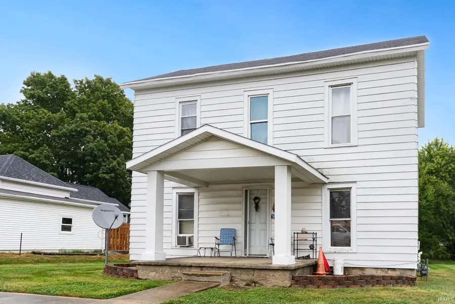 108 N Washington Street, Pierceton, IN 46562 - #2