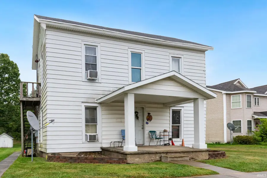 108 N Washington Street, Pierceton, IN 46562 - #3