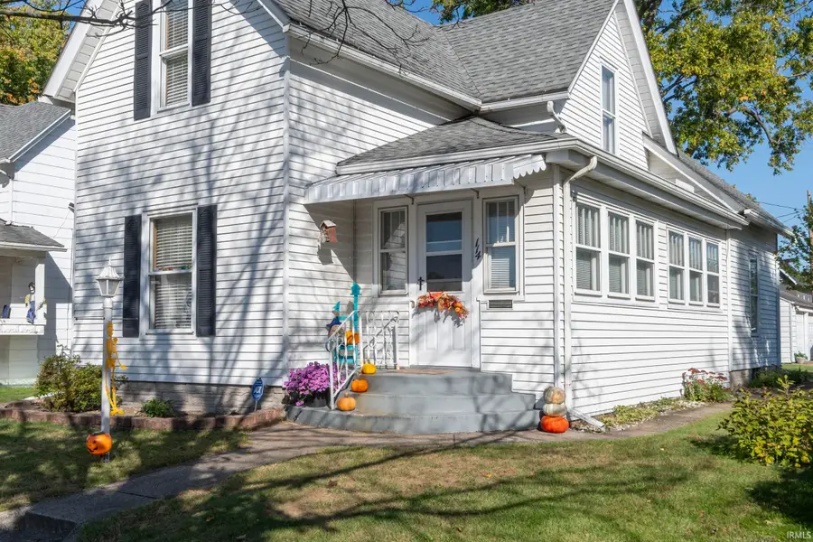114 W Battell Street, Mishawaka, IN 46545 - #2