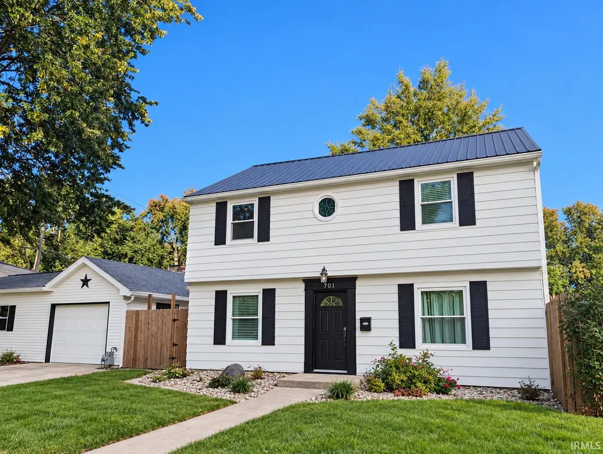 701 N Elm Street, Nappanee, IN 46550 - #1