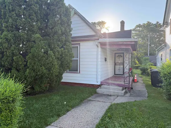 218 Sadie Street, South Bend, IN 46628