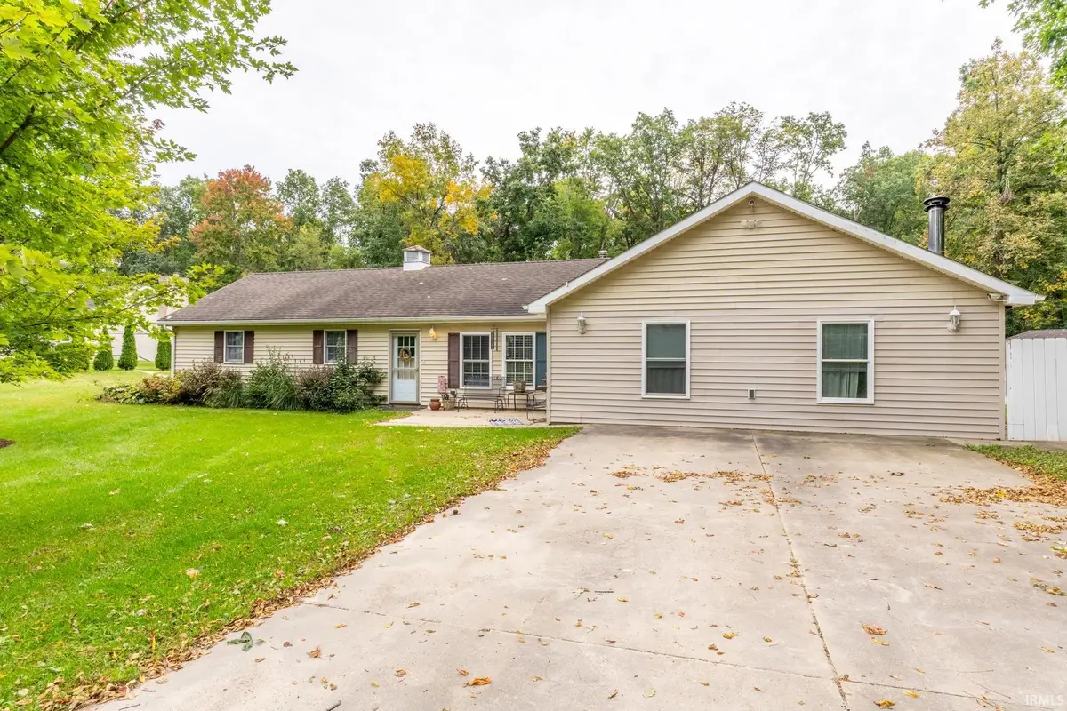 6655 N 550 W, Shipshewana, IN 46565 - #1