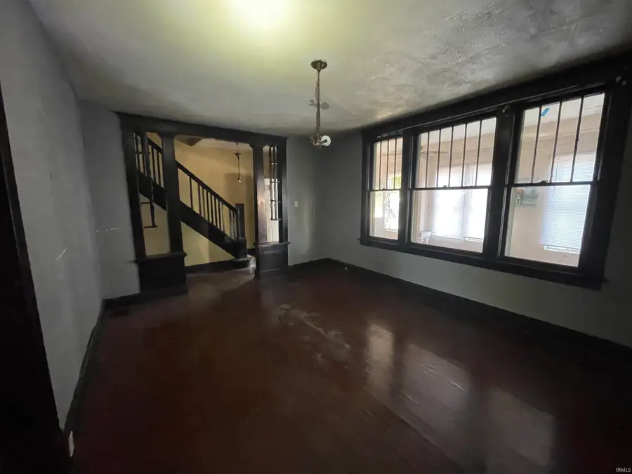 732 E Gum Street, Evansville, IN 47713 - #3