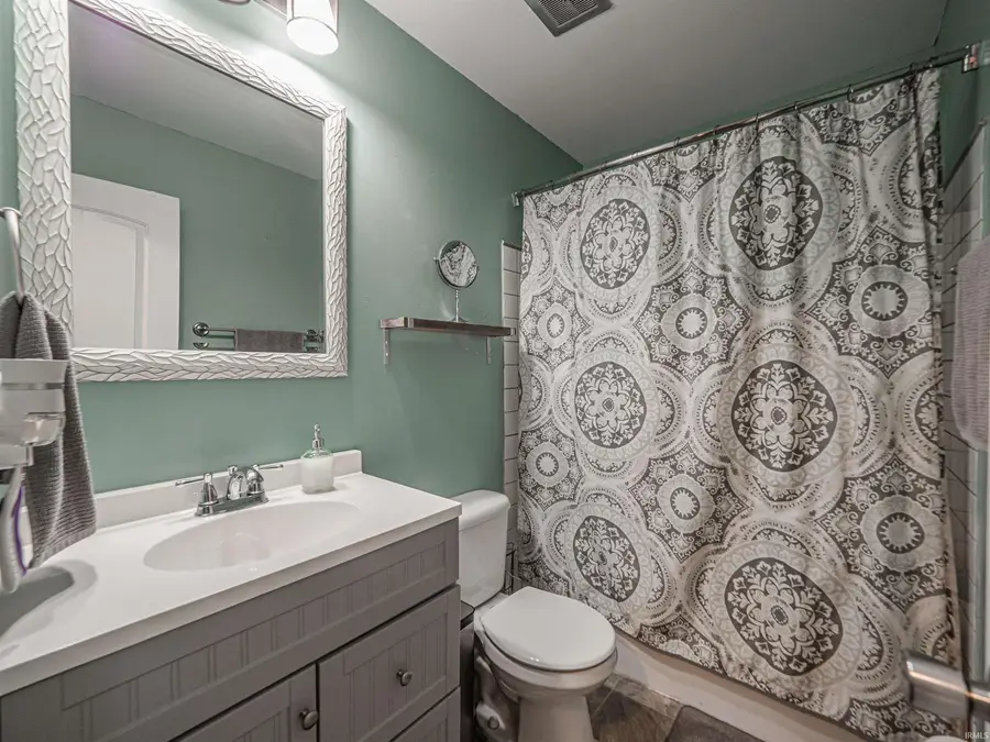 1013 Cross Gate Drive, Evansville, IN 47710 - #3