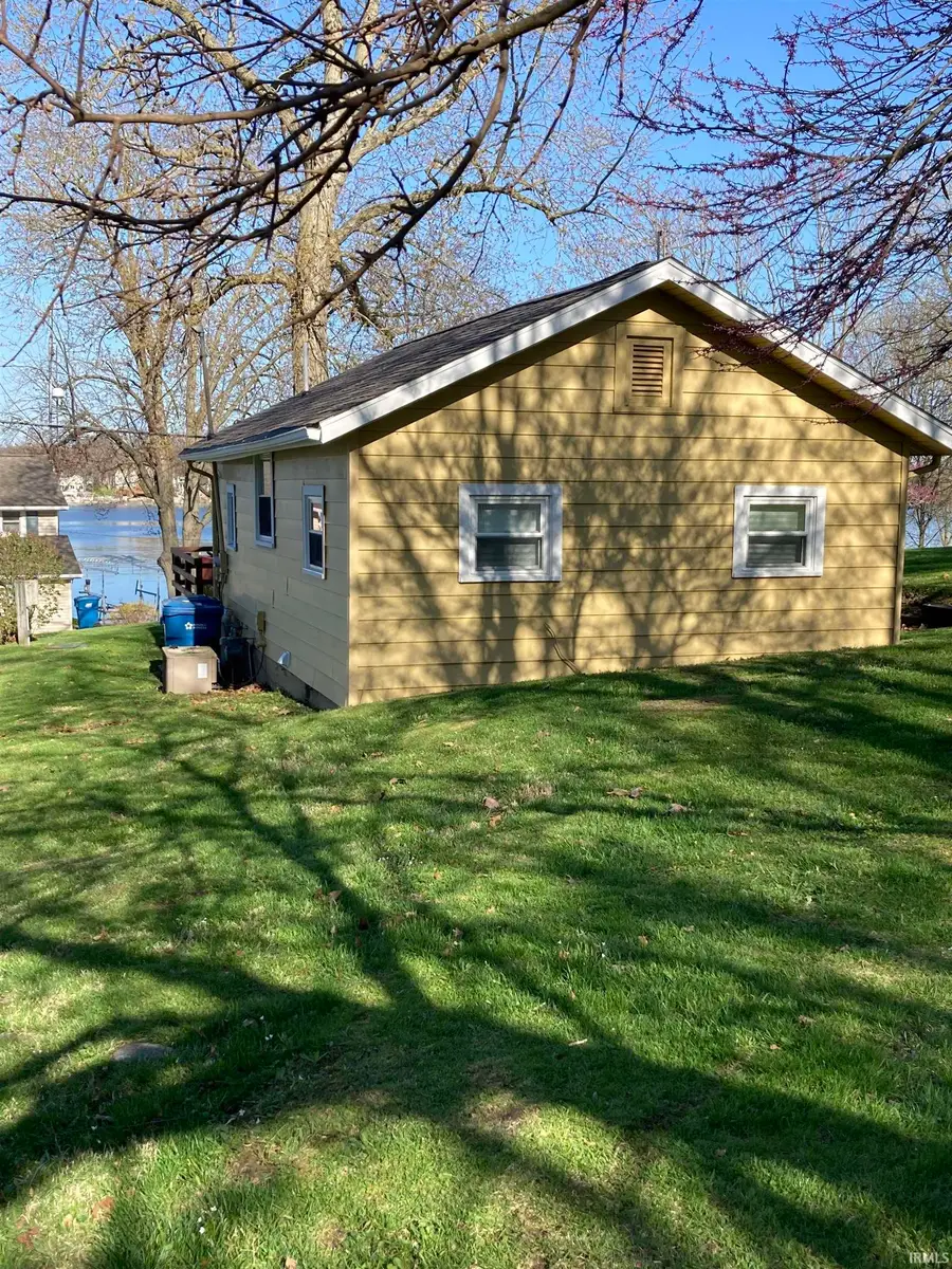 475 Lane 221 Hamilton Lake, Hamilton, IN 46742 - #3