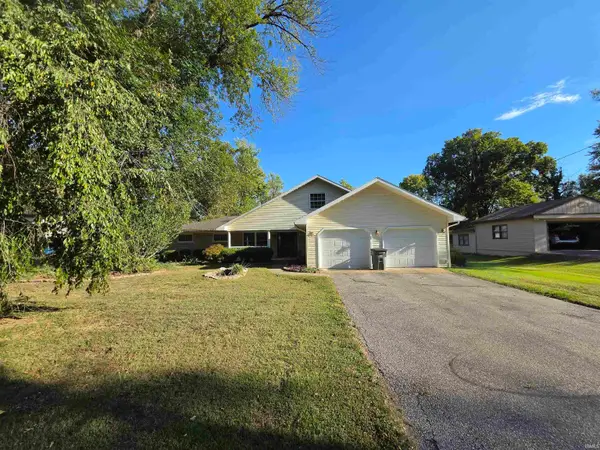 2017 Jackson Drive, Vincennes, IN 47591