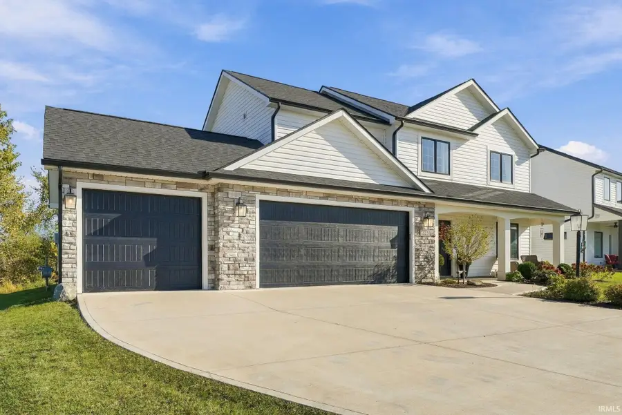 223 W Longfellow Boulevard, Columbia City, IN 46725 - #3