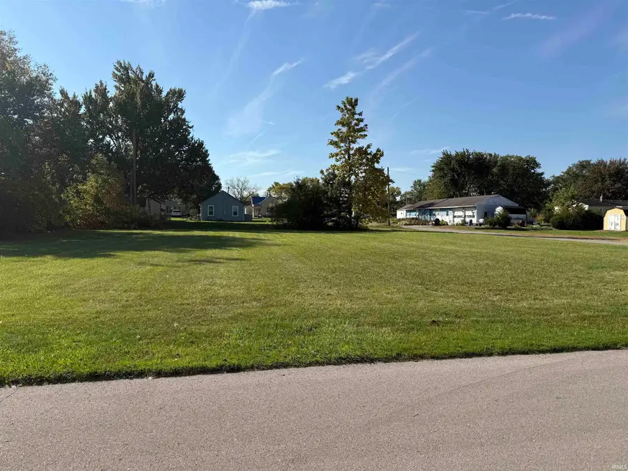 817 W Water Street, Hartford City, IN 47348 - #3