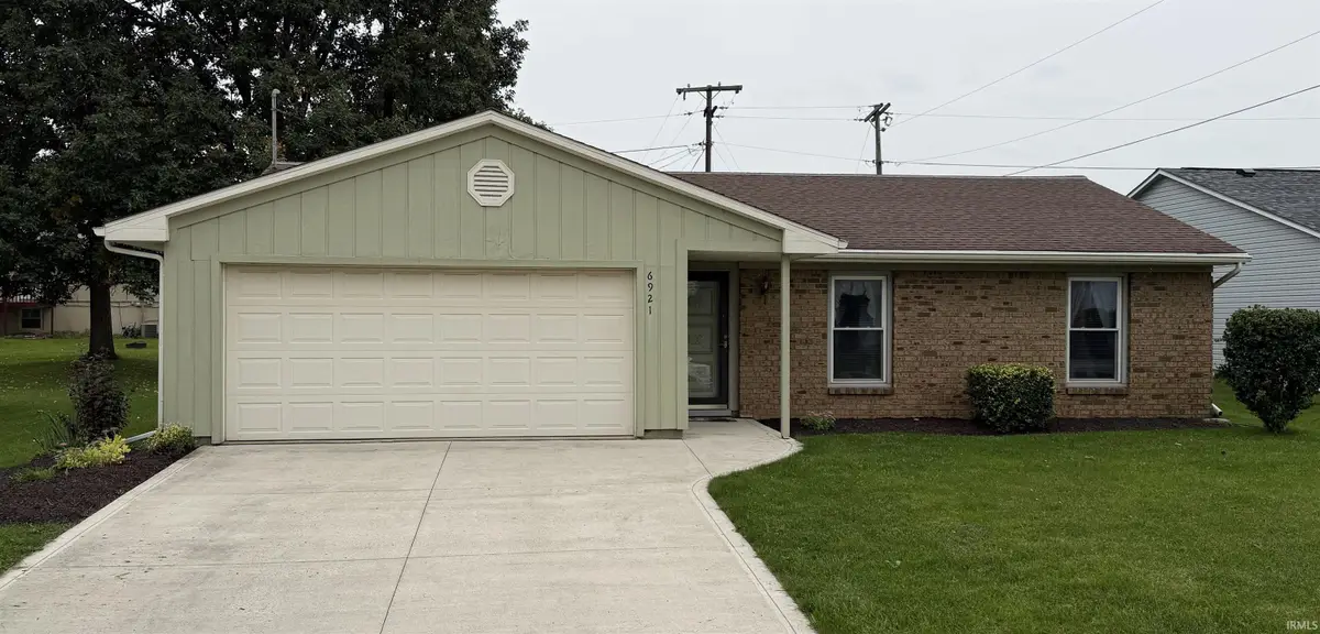 6921 Peartree Lane, Fort Wayne, IN 46825 - #1