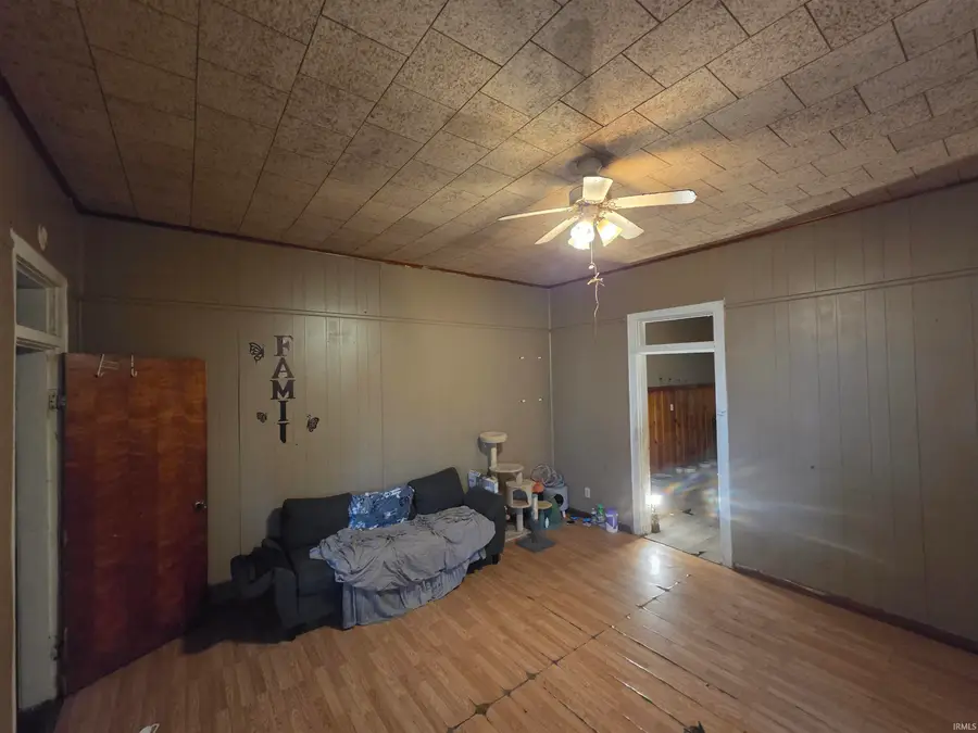 1018 N 9th Street, Vincennes, IN 47591 - #3