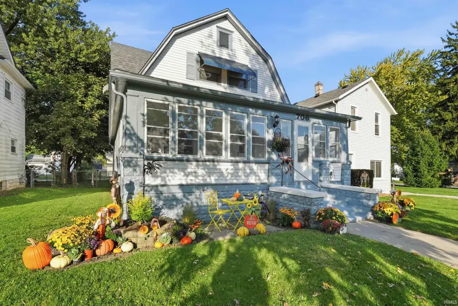 706 S Cowen Street, Garrett, IN 46738 - #3