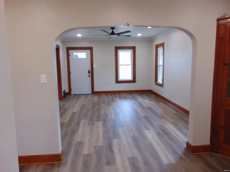 613 S Prince Street, Princeton, IN 47670 - #3