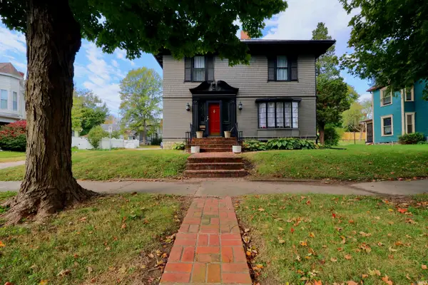 446 S Main Street, Winchester, IN 47394