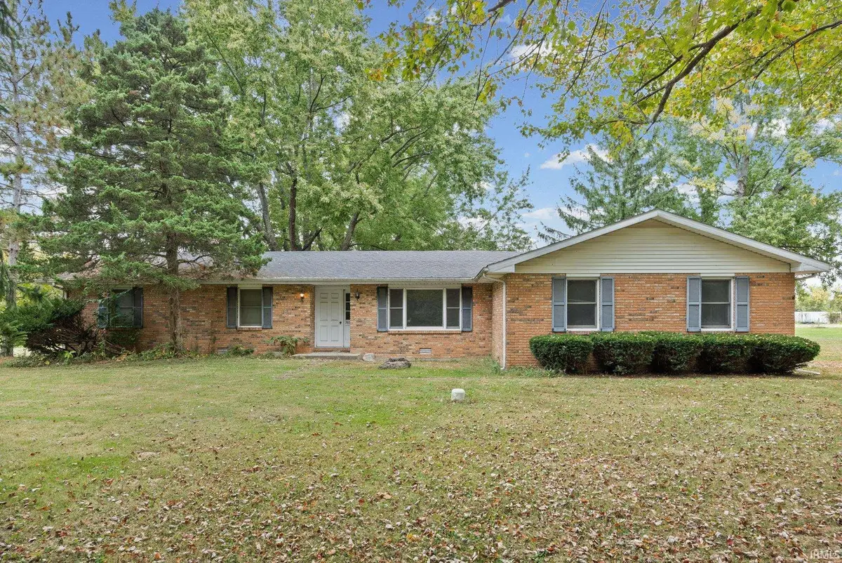 7403 E 325 S, Bringhurst, IN 46913 - #1