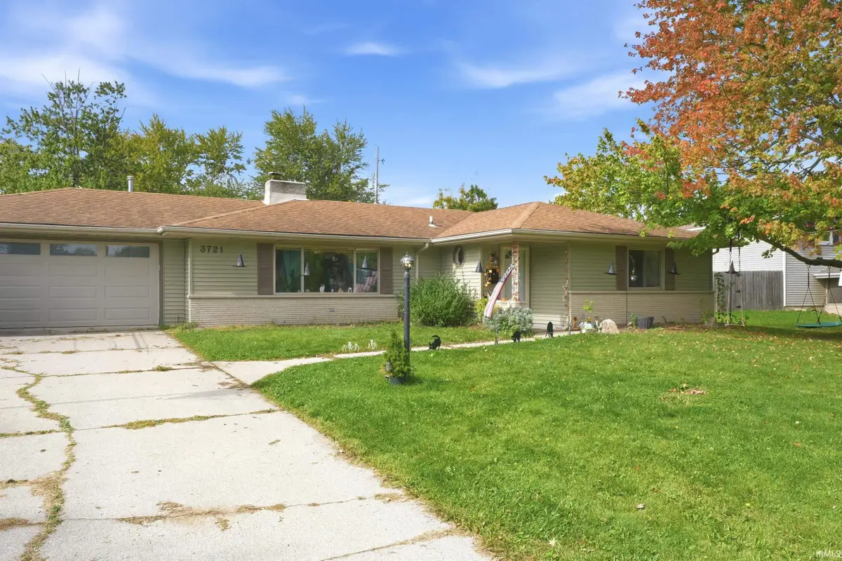 3721 Courtwood Drive, Fort Wayne, IN 46815 - #1