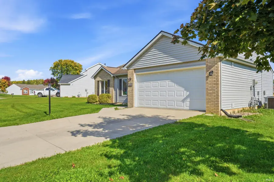 405 Chiswell Run, Avilla, IN 46710 - #3