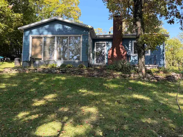 214 Ems R4 Road, Pierceton, IN 46562