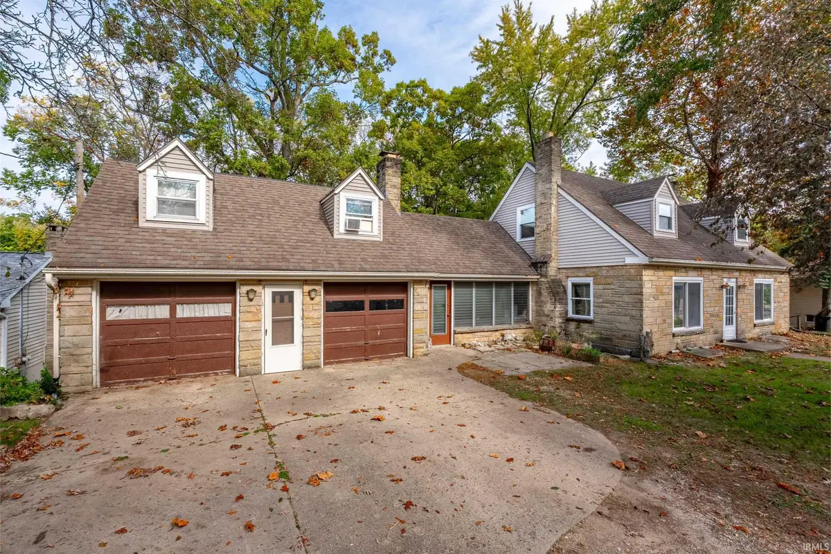 407 Wooster Road, Winona Lake, IN 46590 - #1
