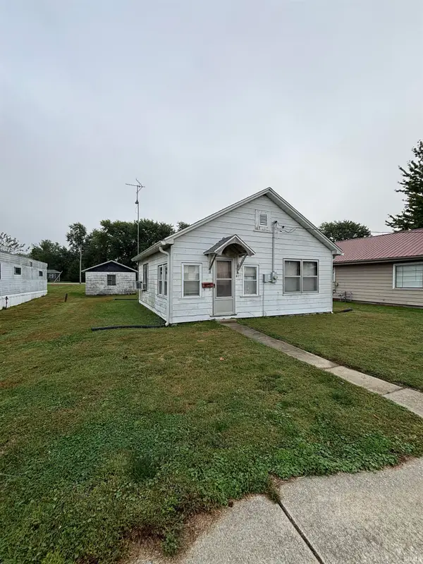 614 S 5th Street, Petersburg, IN 47567