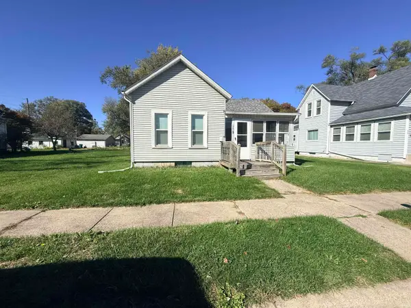208 Rankin Street, Porter, IN 46304