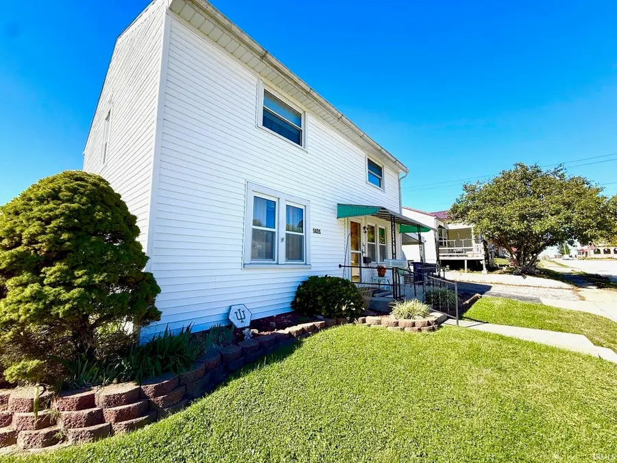1421 Q Street, Bedford, IN 47421 - #2