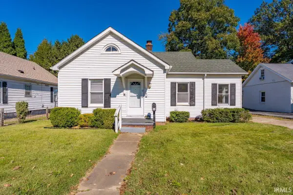 517 W Locust Street, Boonville, IN 47601