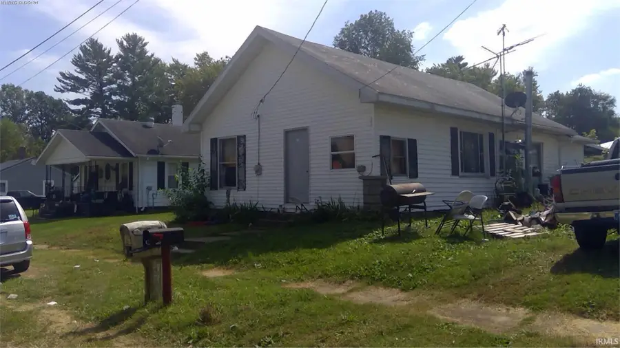403 E Wood Street, Francisco, IN 47649 - #3