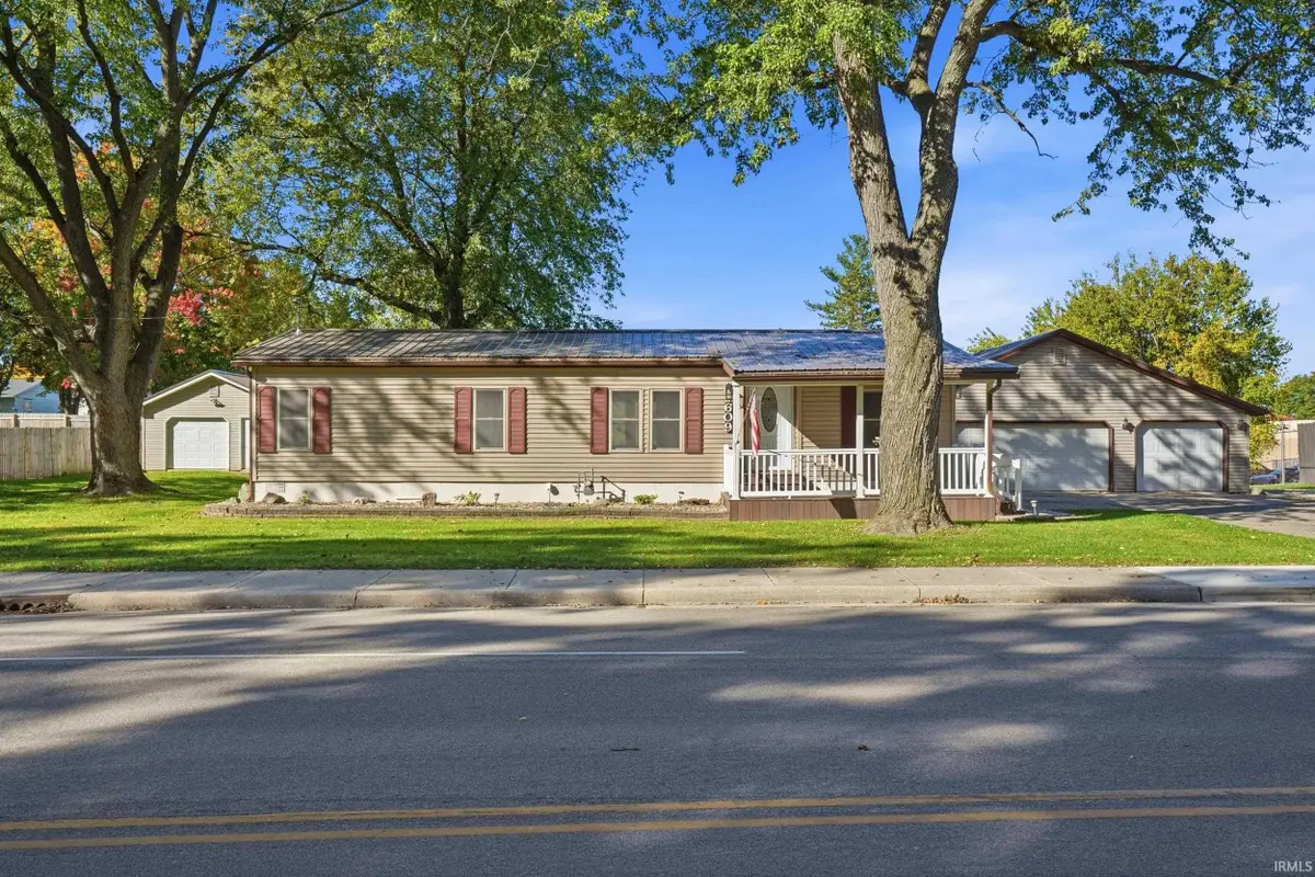 609 Fair Street, Kendallville, IN 46755 - #1