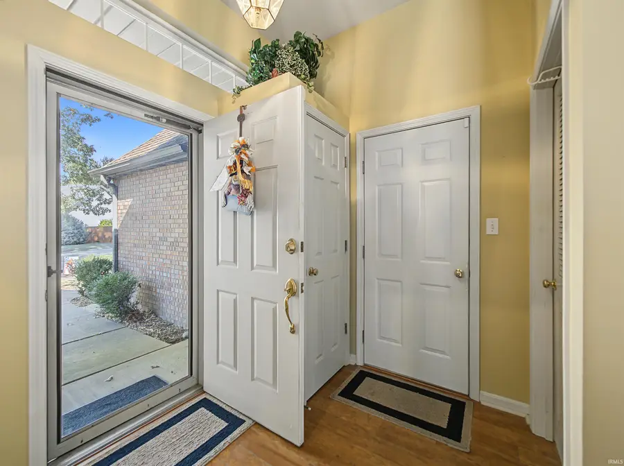 421 Pepperidge Lane, Evansville, IN 47711 - #2