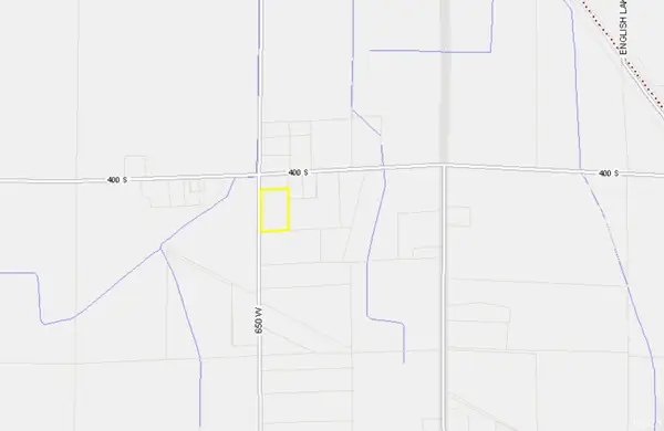 650 S South Road, North Judson, IN 46366