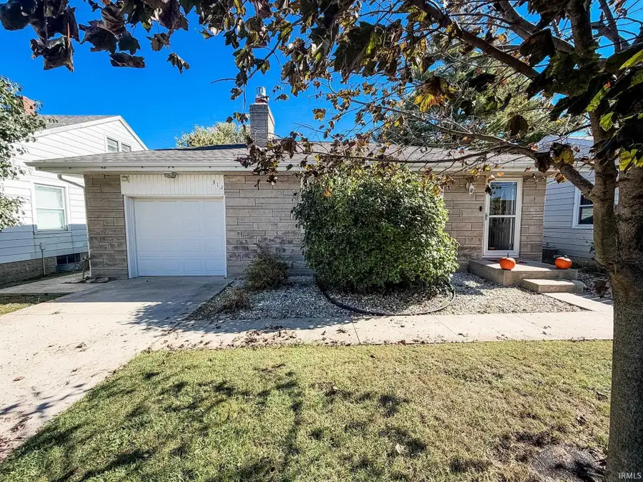 312 S Berkley Road, Kokomo, IN 46901 - #2