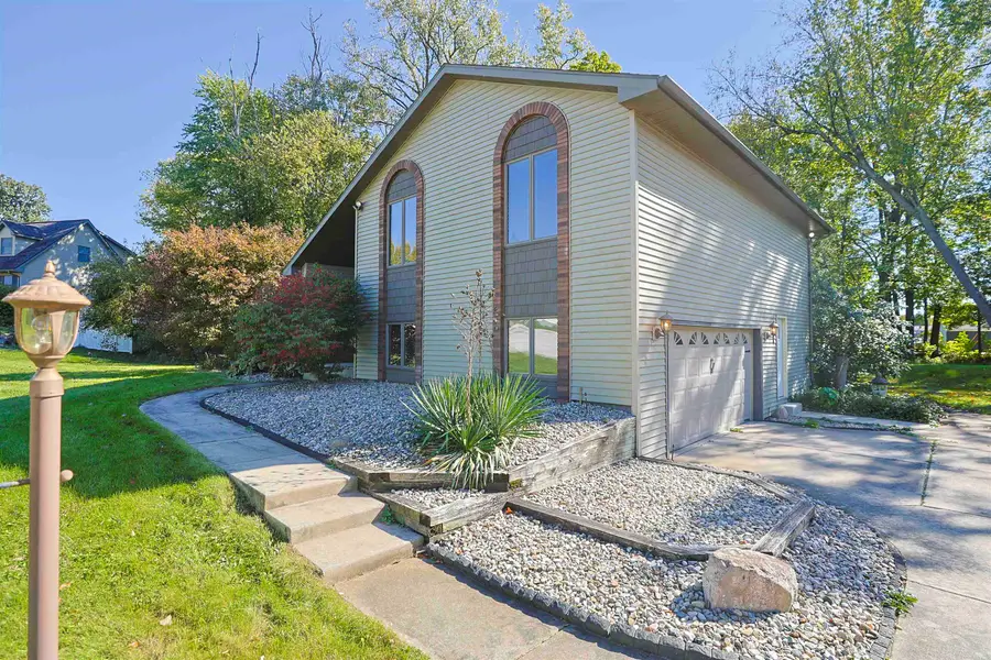 11044 E River Oaks Lane, Osceola, IN 46561 - #3