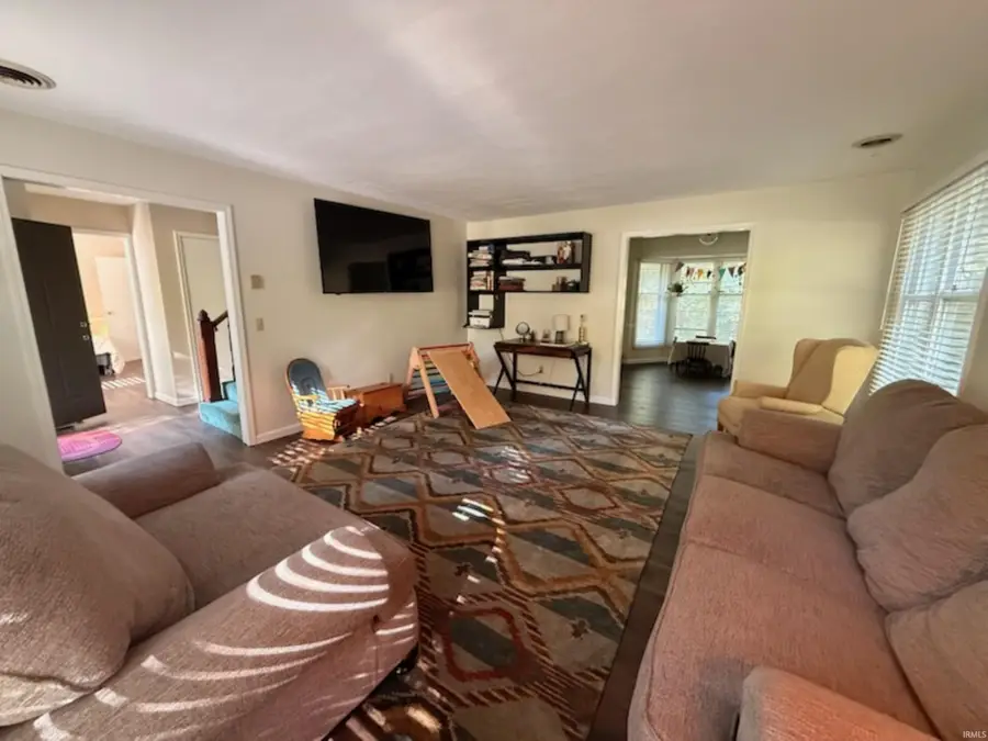3198 N Delaware Drive, Vincennes, IN 47591 - #3