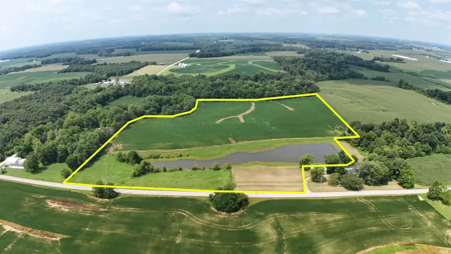 2870 S 1200 E Road, Loogootee, IN 47553 - #2