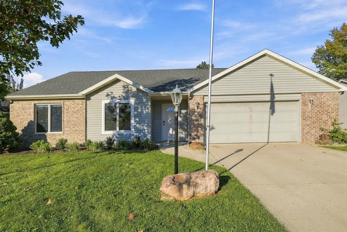 672 Puttman Place Place, Roanoke, IN 46783 - #1