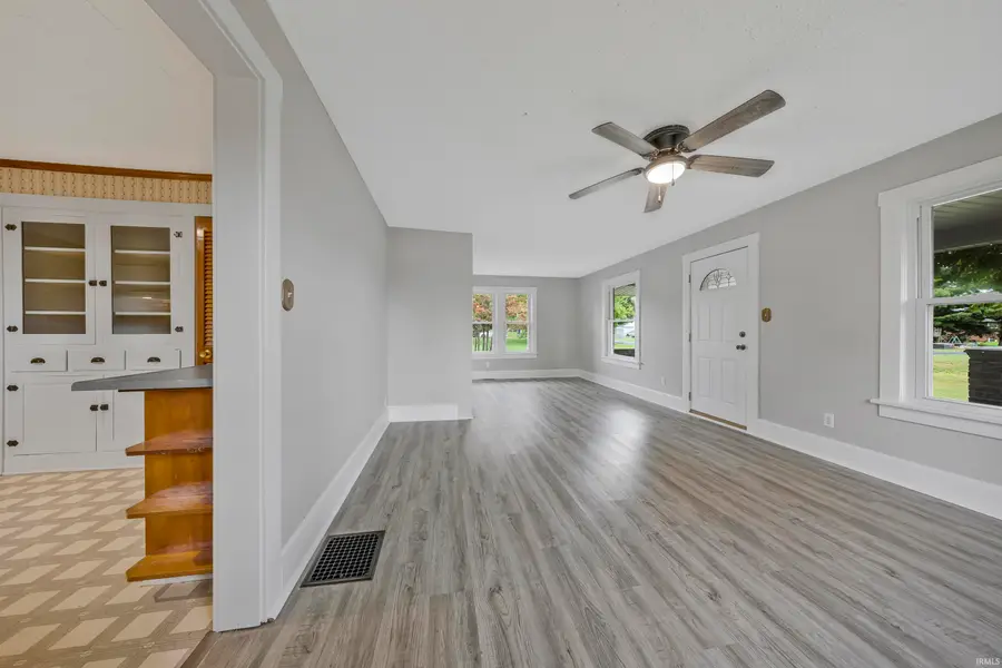 1601 S Washigton Avenue, Princeton, IN 47670 - #3