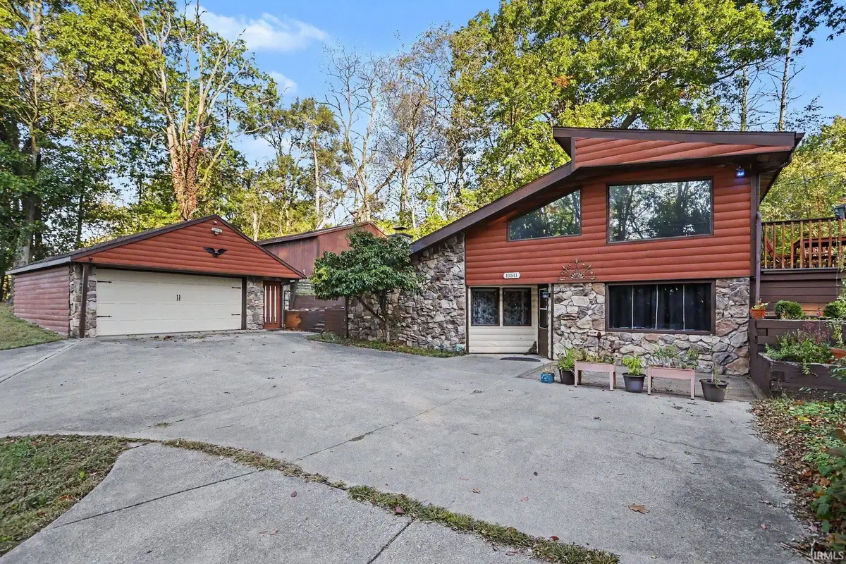 10511 Jefferson Road, Osceola, IN 46561 - #1