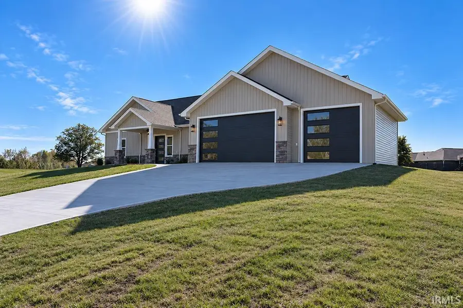 939 E Dresdin Drive, Warsaw, IN 46580 - #3