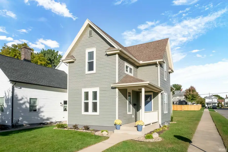 702 N Hill Street, South Bend, IN 46617 - #2