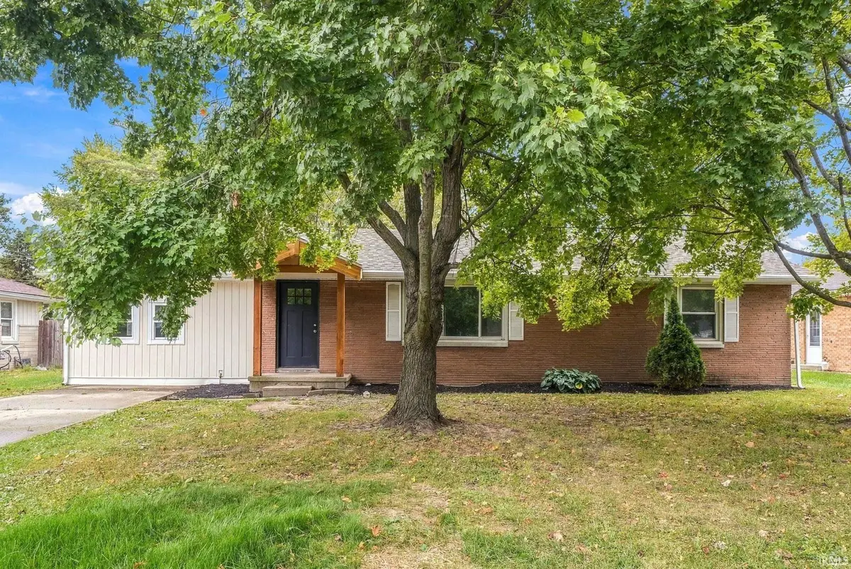3318 N Virginia Avenue, Muncie, IN 47304 - #1