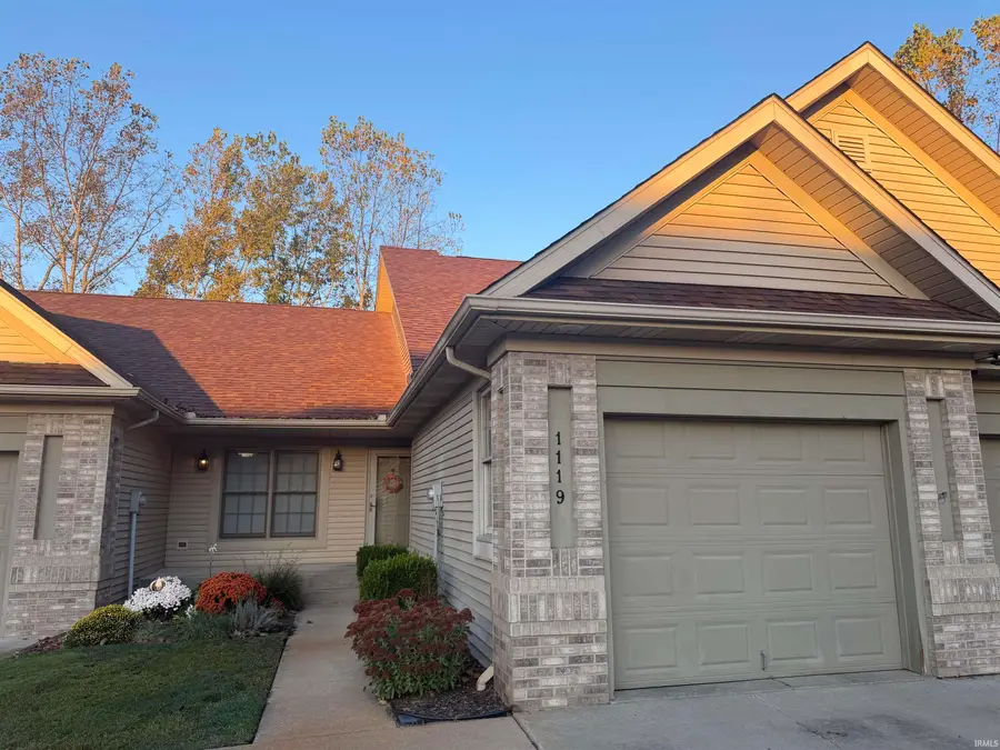 1119 Diamond Drive, Mishawaka, IN 46544 - #2