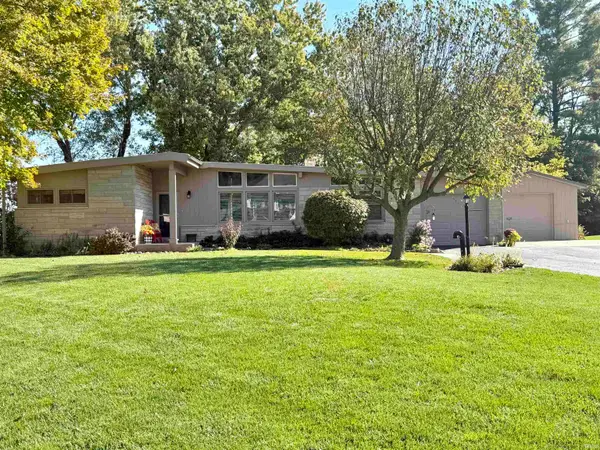 2239 S Hillcrest Drive, Peru, IN 46970